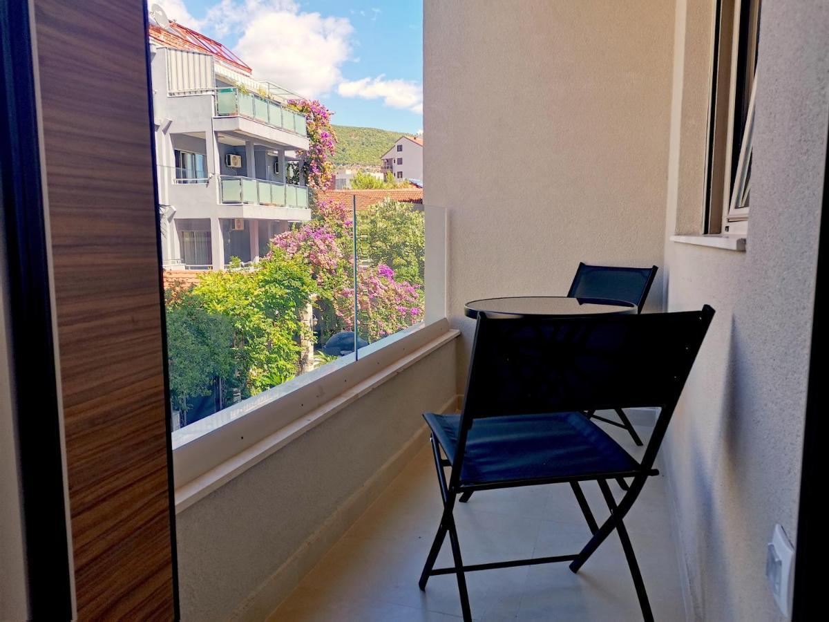 Apartments Lora Zmajeva, 7 Budva Eksteriør billede