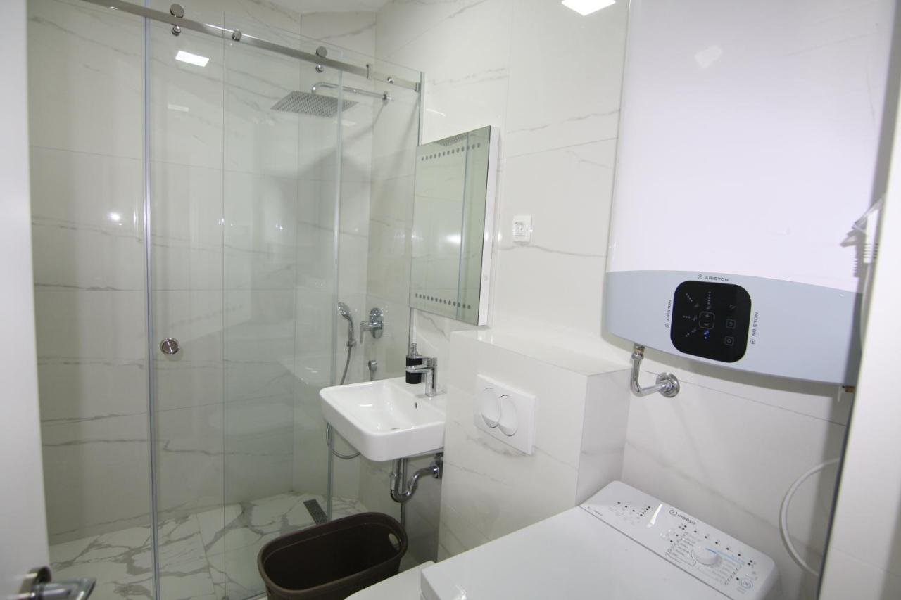 Apartments Lora Zmajeva, 7 Budva Eksteriør billede