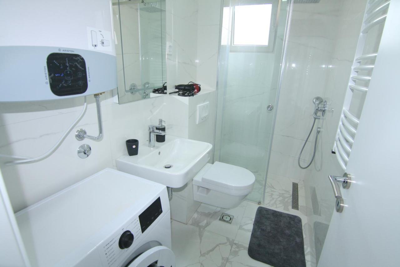 Apartments Lora Zmajeva, 7 Budva Eksteriør billede