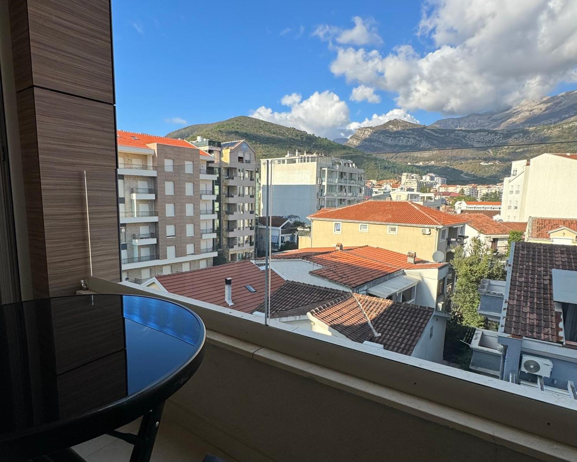 Apartments Lora Zmajeva, 7 Budva Eksteriør billede